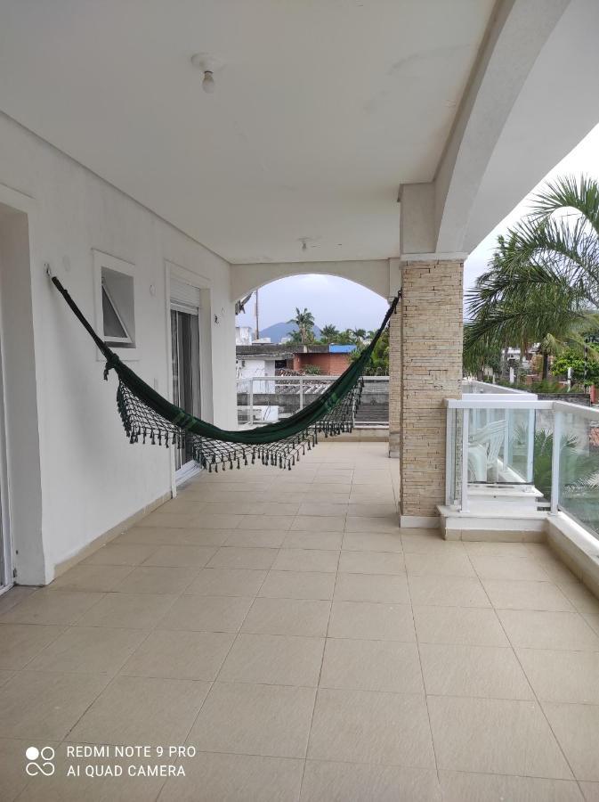 Casa Com Piscina A 150M Da Praia Da Enseada Γκουαρούχα Εξωτερικό φωτογραφία