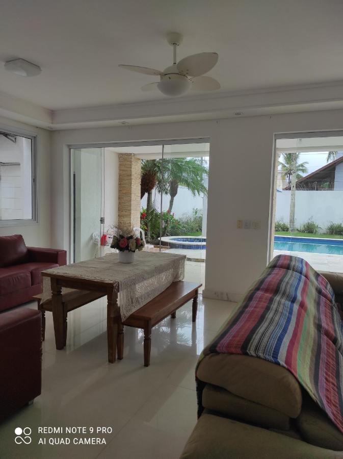 Casa Com Piscina A 150M Da Praia Da Enseada Γκουαρούχα Εξωτερικό φωτογραφία